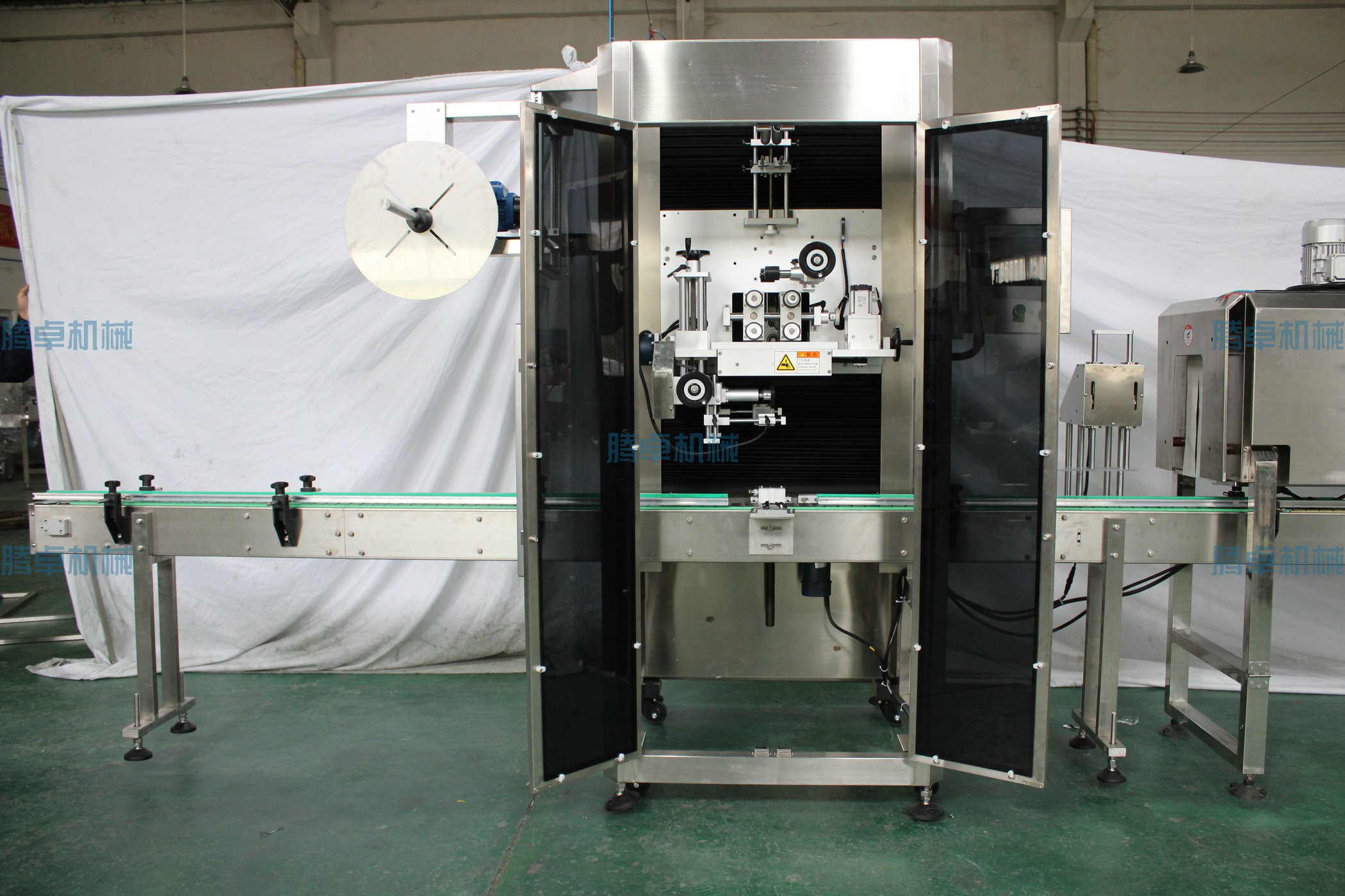 套標(biāo)收縮機 套標(biāo)收縮機